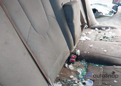 2010 Ford Fusion Se z USA, uszkodzony, nr VIN 3FAHP0HAXAR318503